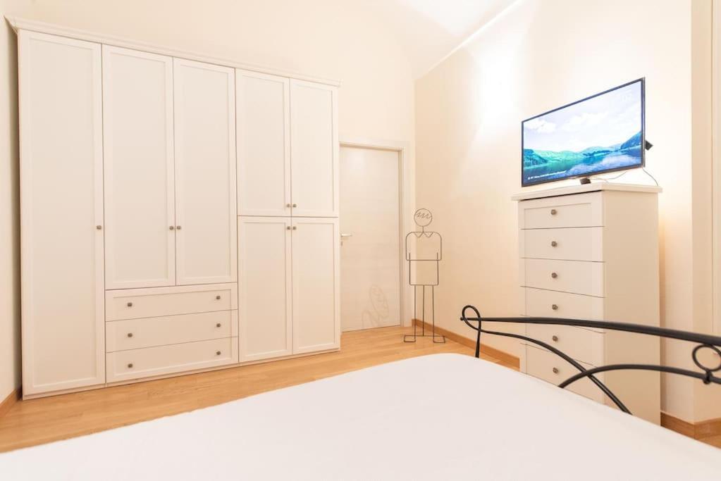 Grand Palace Apartment -Centro Storico Turin Exteriör bild